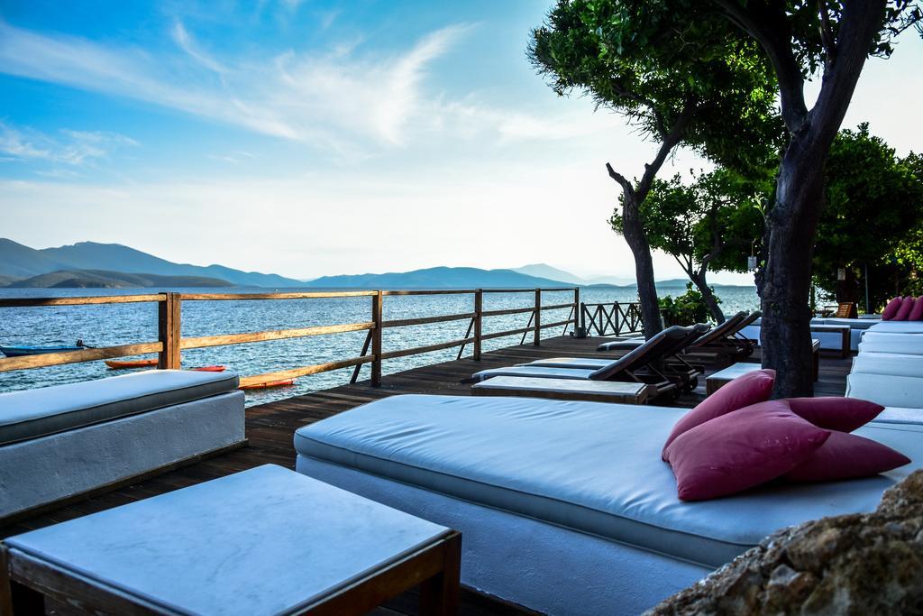 Melies- Seaside Boutique Apartments 寇特 外观 照片